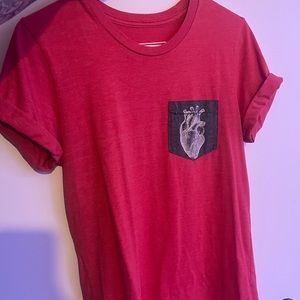 Androgynous Fox fitted Tee